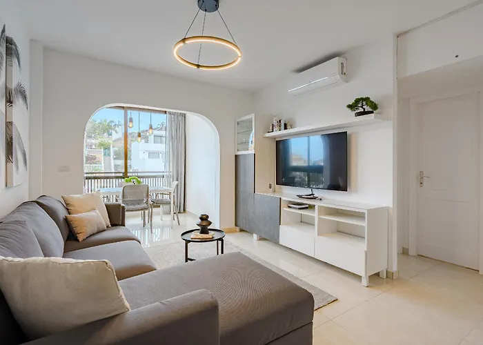 Verodal 2 Bedroom Apartment In Los Cristianos